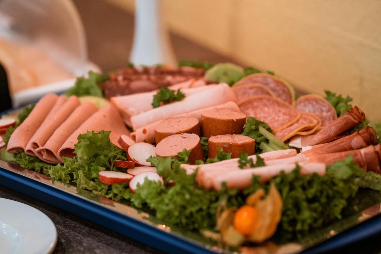 Milde Hotel Kalbe  Ngoại thất bức ảnh